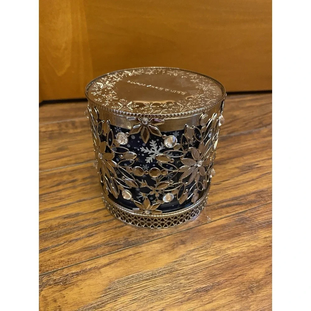 NEW Bath & Body Works Midnight Snow Candle Holder 3 Wick Set